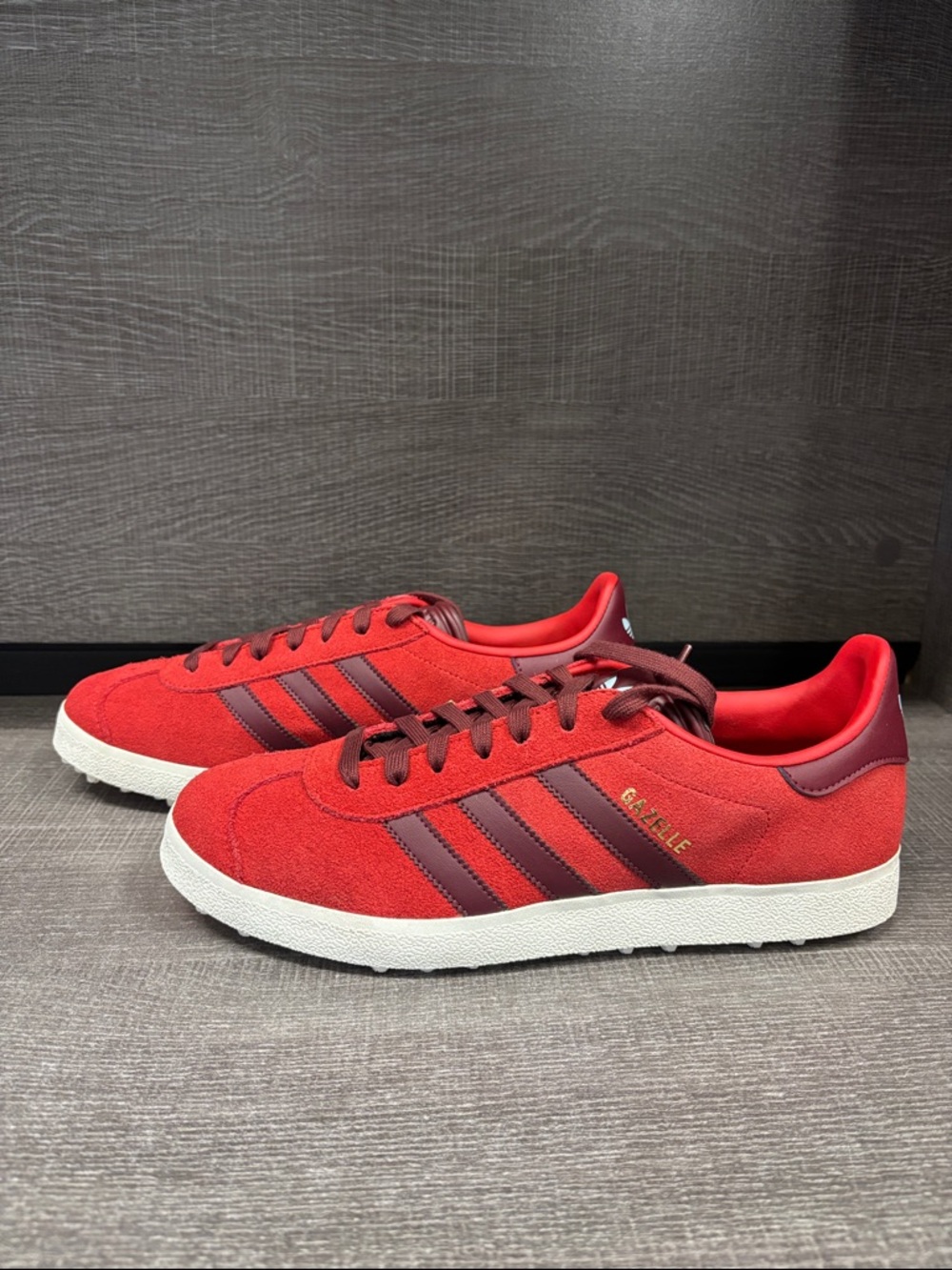 Men's Adidas Gazelle Golf Shoes (Red) - Size 10